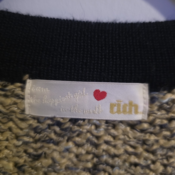 Elegant Black and Tan Women's Cardigan - Picture 2 of 11